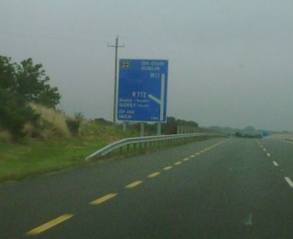 File:New motorway signage on N11 - Coppermine - 22937.jpg