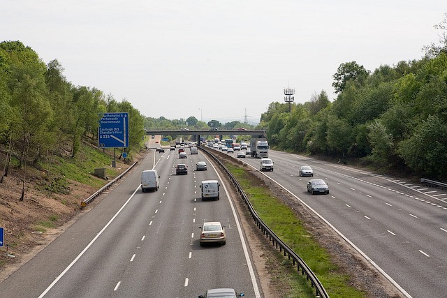 File:Approaching M3 junction 12 - Geograph - 795208.jpg