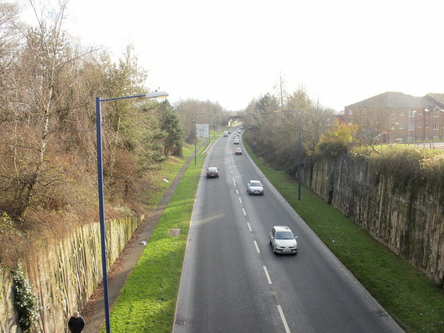 File:Cwmbran Drive heading south from Old Cwmbran - Geograph - 1642294.jpg