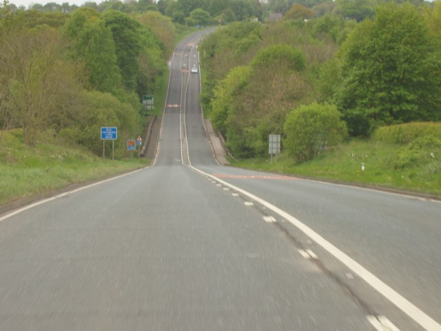 File:The A64 heading downwards! - Coppermine - 22977.jpg