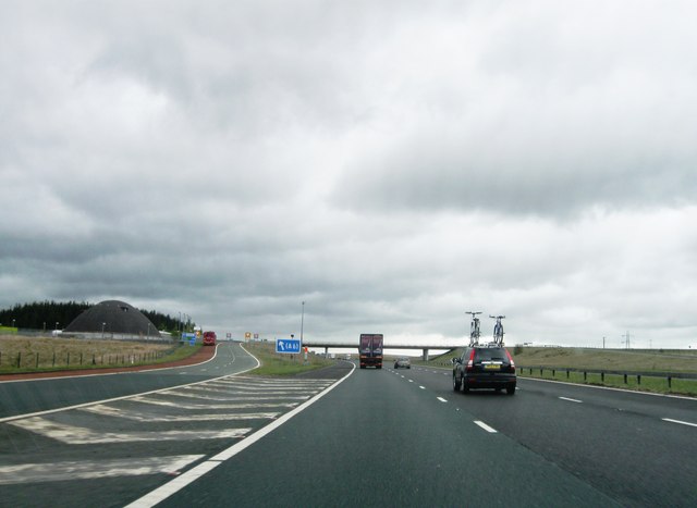 File:M6 southbound - Geograph - 3483158.jpg