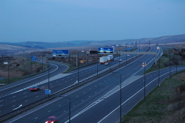 File:Junction 22 of the M62 looking east - Geograph - 1449878.jpg