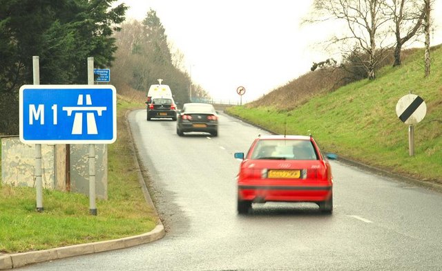 File:Motorway junction, Lisburn (2) - Geograph - 1146223.jpg