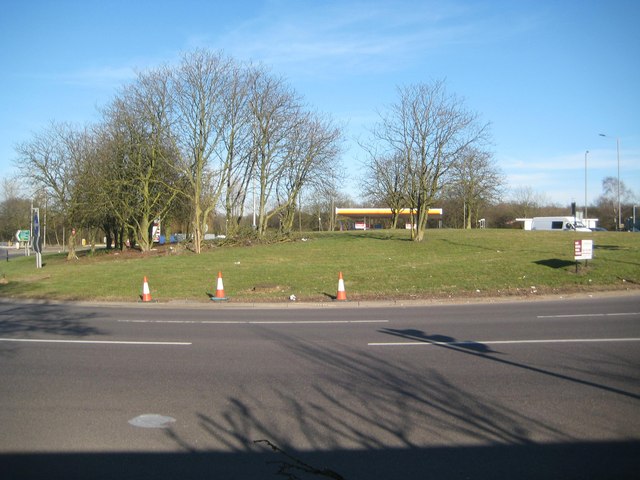 File:Borehamwood- A1-A411 Stirling Corner roundabout - Geograph - 4375454.jpg