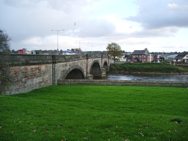 File:London Road Bridge, Preston - Geograph - 1016162.jpg