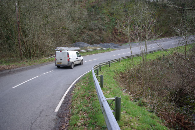 File:B4342 east of Mydroilyn - Geograph - 739391.jpg