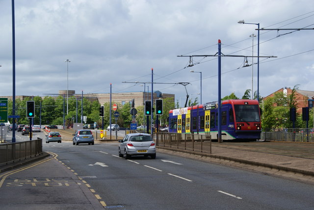 File:A41 Bilston Road Wolverhampton - Geograph - 2439294.jpg