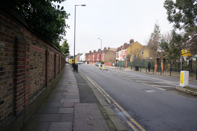 File:St Ann's Road towards Harringway (C) Ian S - Geograph - 3873198.jpg