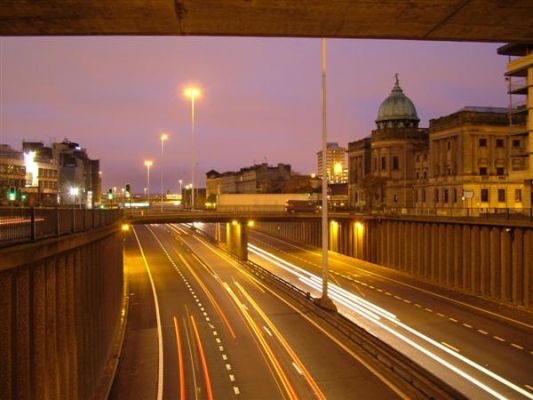 File:M8 in Glasgow at night - Coppermine - 3092.jpg