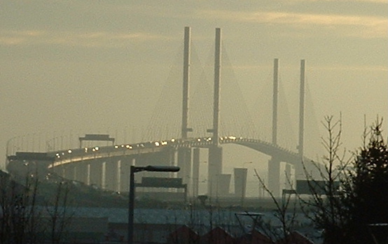 File:A282 Queen Elizabeth II Bridge (Dartford Crossing) - Coppermine - 4503.jpg