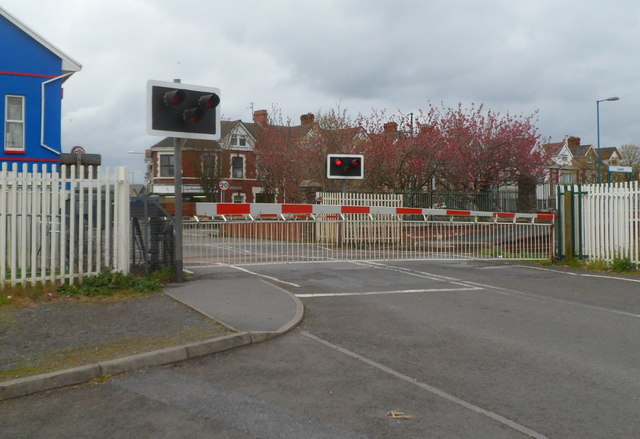 File:Barriers down, Glanmor Road level... (C) Jaggery - Geograph - 2890872.jpg