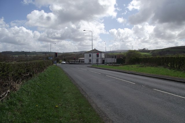 File:A6061 looking towards the junction with... (C) Phil Platt - Geograph - 3429832.jpg