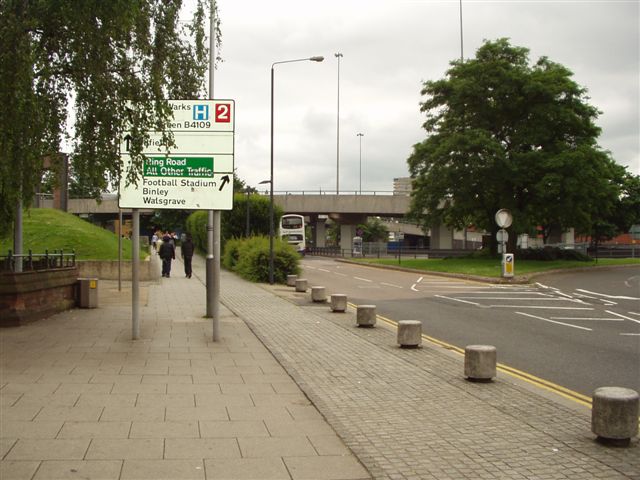 File:A4053 Coventry Ring Road Junction 2 - Coppermine - 13257.jpg