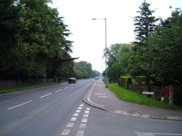 File:A10 heading north - Geograph - 466852.jpg