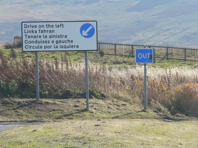 File:Welcome to England- drive on the left - Coppermine - 17585.jpg