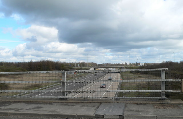 File:M42 at its junction with the A5 - Geograph - 1785316.jpg