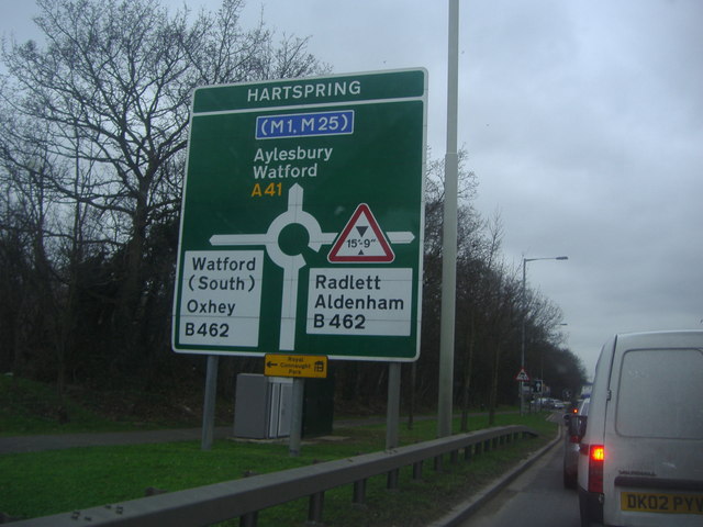 File:Road sign A41 Hartspring roundabout - Geograph - 2284135.jpg