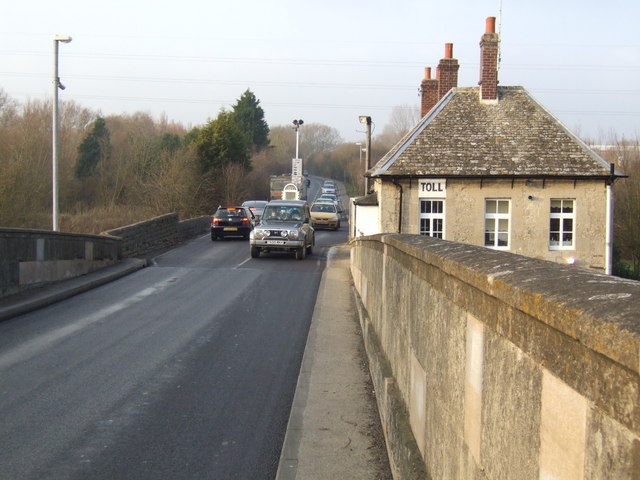 File:Toll station and house on Swinford Bridge - Geograph - 637535.jpg