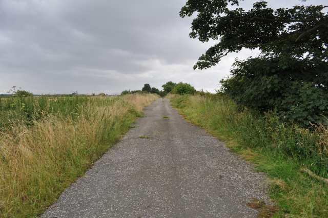 File:Another Bit of the Old A985 - Geograph - 3083913.jpg
