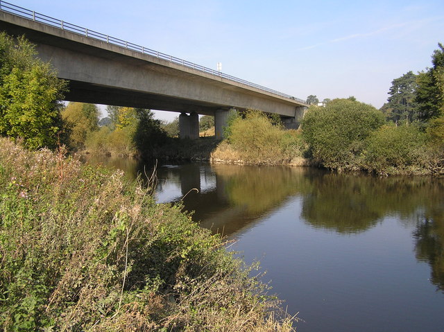 File:River Severn, Shrewsbury A5 bypass road bridge - Geograph - 984894.jpg