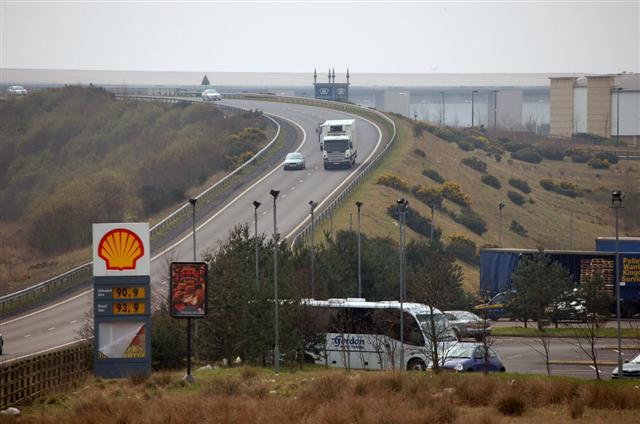 File:A92(M) Motorway - Geograph - 382250.jpg