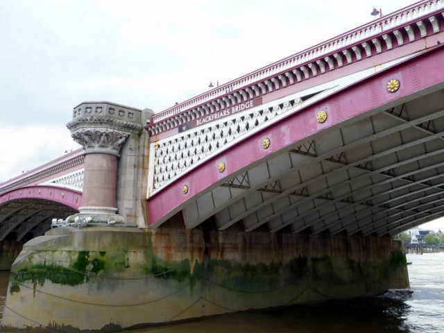 File:Blackfriars Bridge, London - Geograph - 1694727.jpg