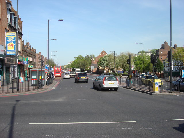 File:A503, Seven Sisters Road - Geograph - 1289014.jpg