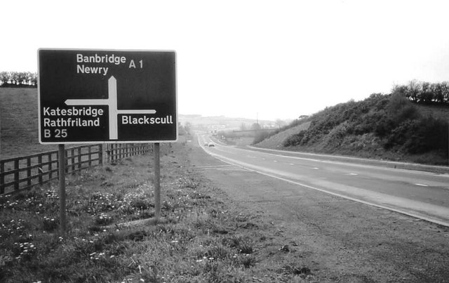 File:Road sign near Dromore - Geograph - 1648390.jpg