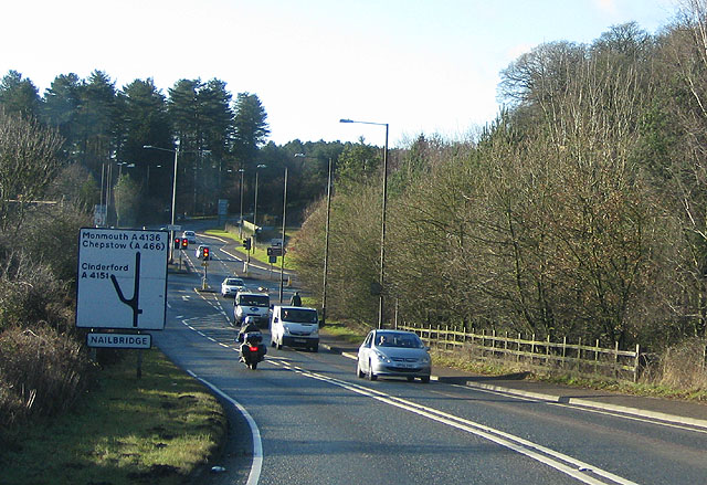File:Traffic lights at Nailbridge - Geograph - 1124521.jpg