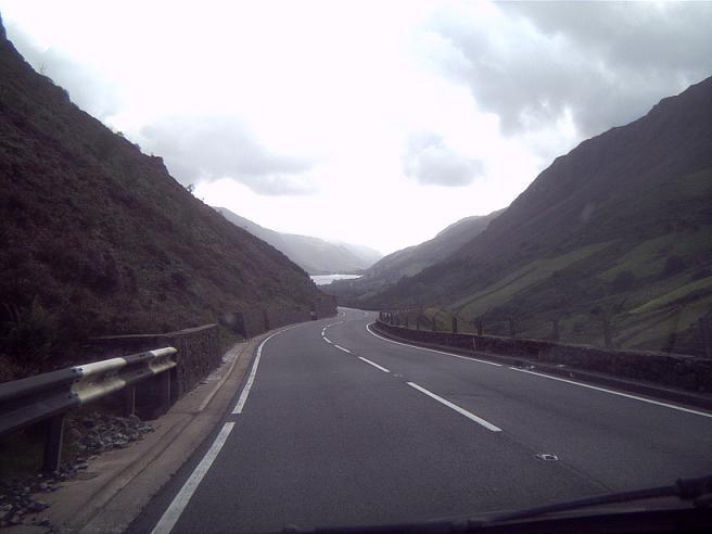 File:A487 at Tal-y-Llyn - Coppermine - 9164.jpg