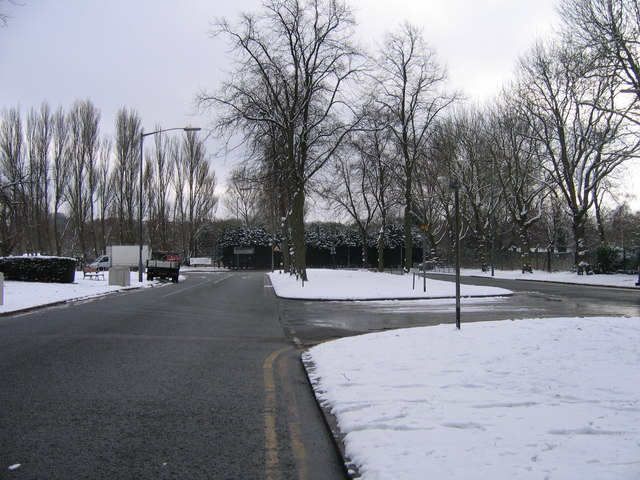 File:Pebble Mill Road, Selly Park - Geograph - 1145870.jpg
