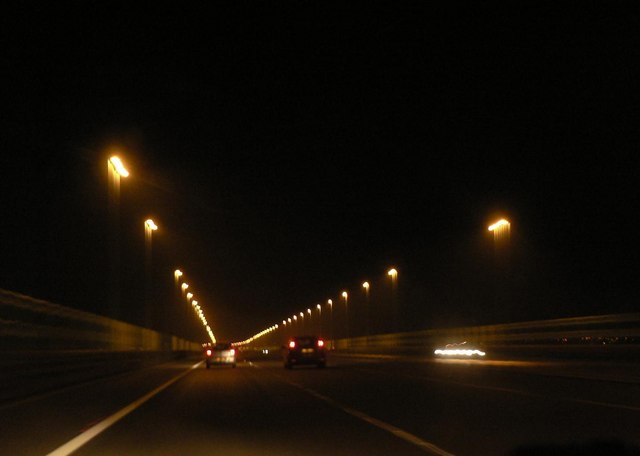 File:Entering Wales at night - Coppermine - 17546.jpg