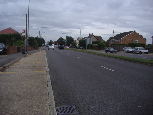 File:Staines Road West (C) David Howard - Geograph - 2207920.jpg