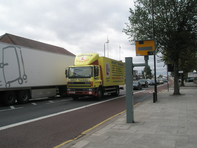 File:Speed camera in The Broadway - Geograph - 1527329.jpg