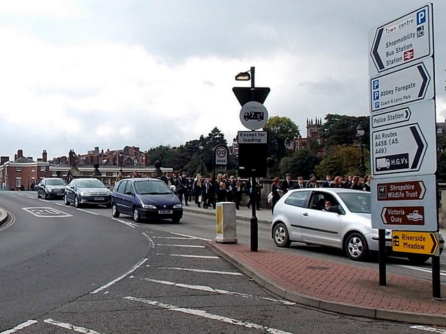 File:A lot to take in, Shrewsbury - Geograph - 4004918.jpg