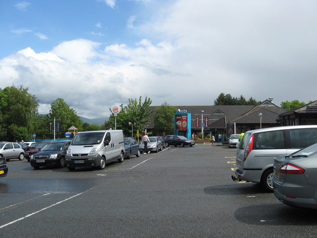File:Stirling motorway services - Geograph - 1349994.jpg
