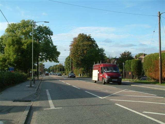 File:Reading Road, Winnersh - Geograph - 65905.jpg