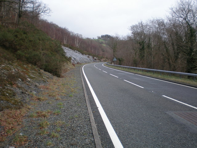 File:Fast stretch of road - Geograph - 312087.jpg