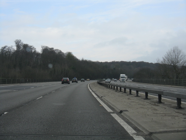 File:M40 Motorway - near junction 3 - Geograph - 1791643.jpg