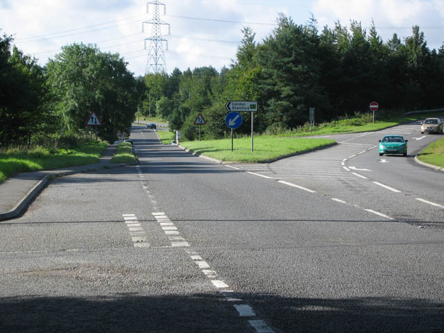 File:The old and the new - Geograph - 1760165.jpg