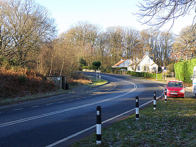 File:A4136 at Worrall Hill - Geograph - 1095406.jpg