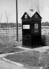 A A telephone box, Loughbrickland - Geograph - 1604546.jpg