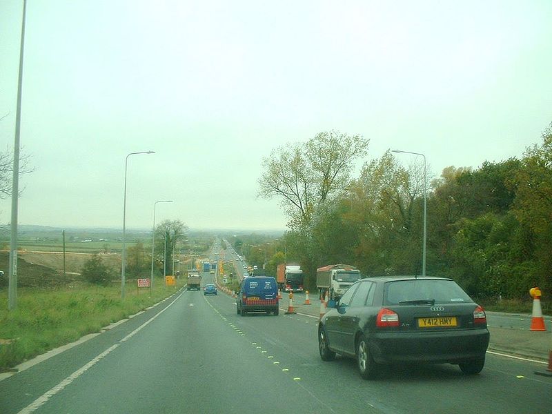 File:A419 - Blunsdon Hill, Oct 31 2007 - Coppermine - 20925.jpg