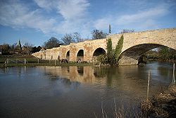 Wansford Bridge - Geograph - 1129102.jpg