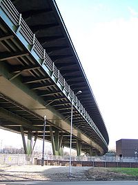 Tinsley Viaduct - 2, M1, Sheffield - Geograph - 1283583.jpg