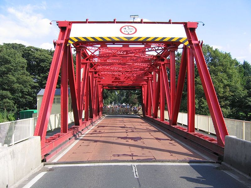 File:Inchinnan Bascule Bridge - Coppermine - 7656.jpg