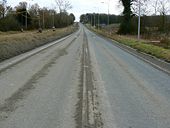 Blunsdon Hill, Blunsdon, Swindon - Geograph - 1090901.jpg