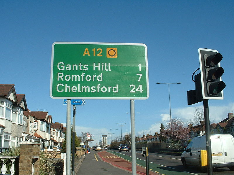 File:A12 Eastern Avenue (Redbridge) destination sign just east of Redbridge Roundabout. - Coppermine - 5291.jpg