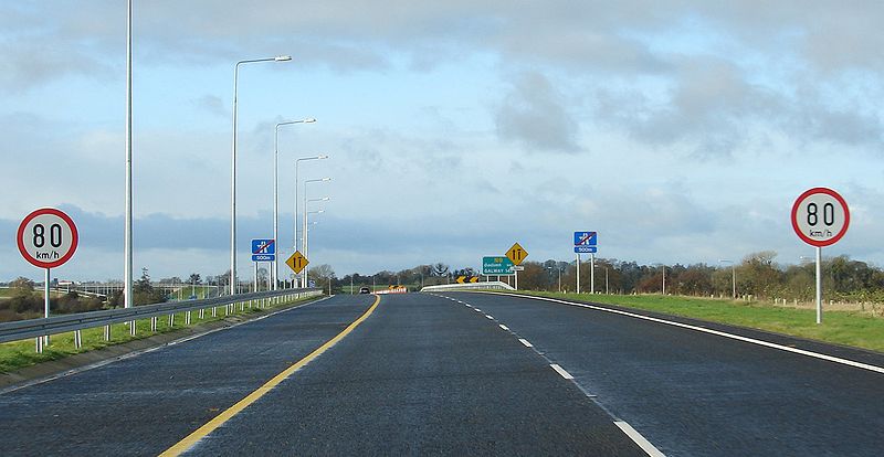 File:N6 off-ramp at Kinnegad - Coppermine - 9257.jpg