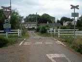 Level crossing at Manorbier Newton (C) Jennifer Luther Thomas - Geograph - 218145.jpg